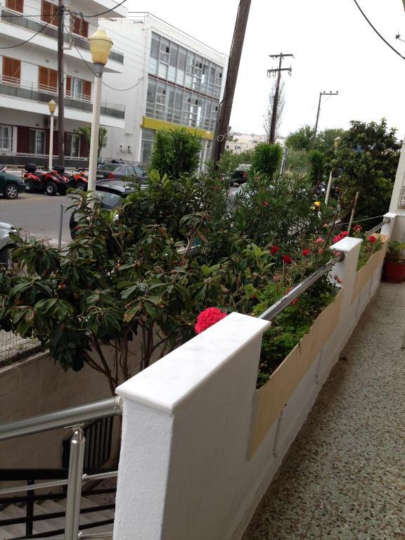 Zefyros Hotel Rhodes City Екстериор снимка